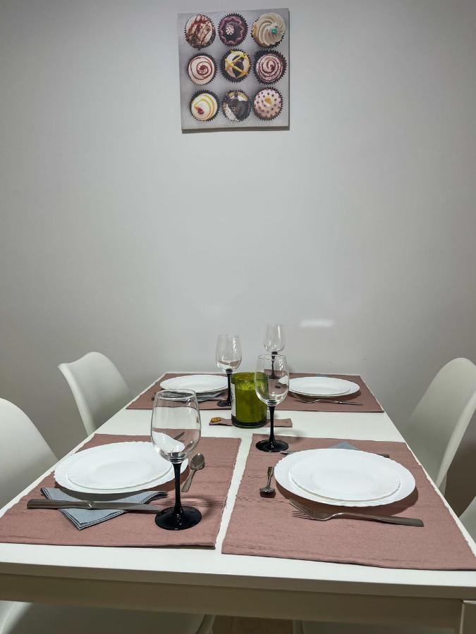 Tudor'S Mountain Retreat Campina Bagian luar foto